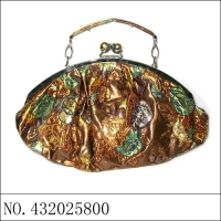 Medium embroidered floral purse